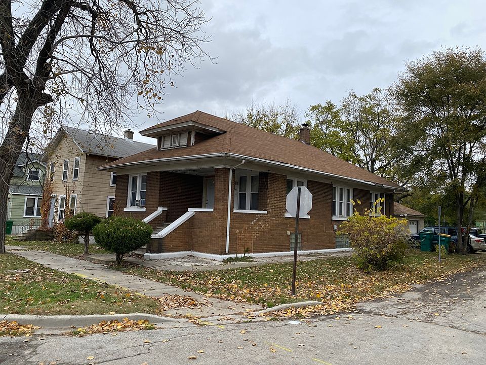 2nd image of 464 S Ottawa St
