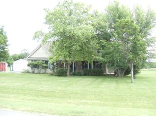 1826 Spears Rd, Sycamore, IL 60178