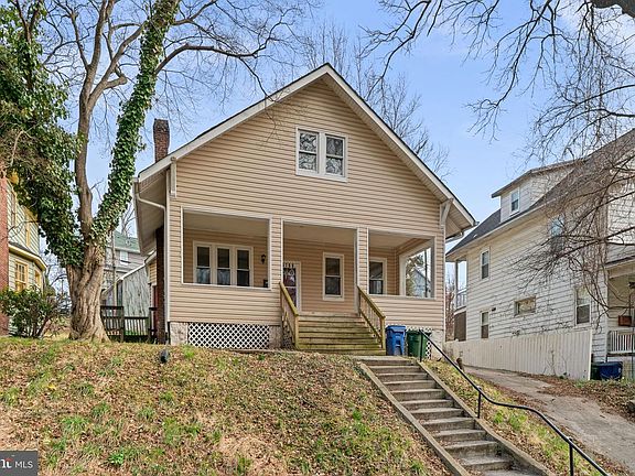 3rd image of 3709 Chesholm Rd