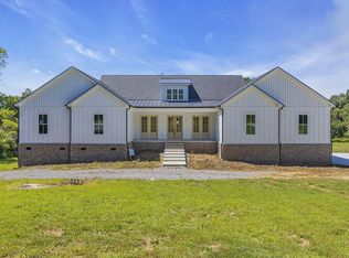 8205 Atwood Pvt Ln, College Grove, TN 37046