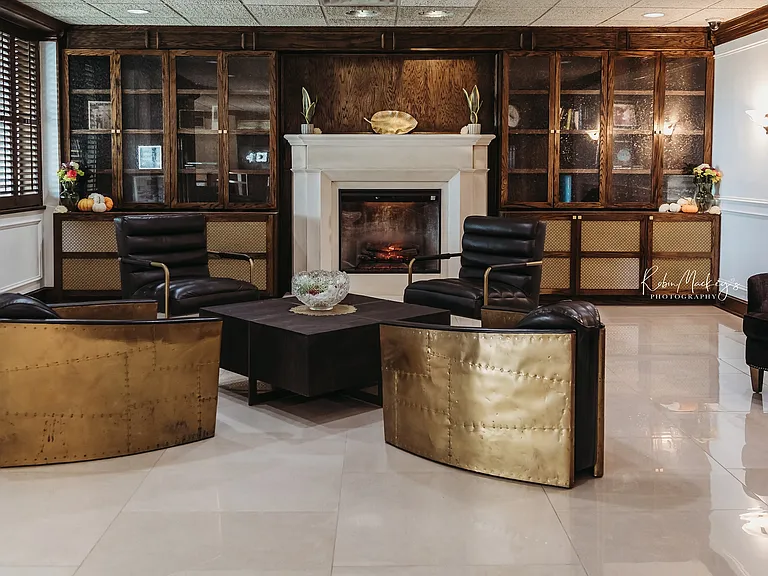 The Apartments at Hotel Phillips — Photo 9