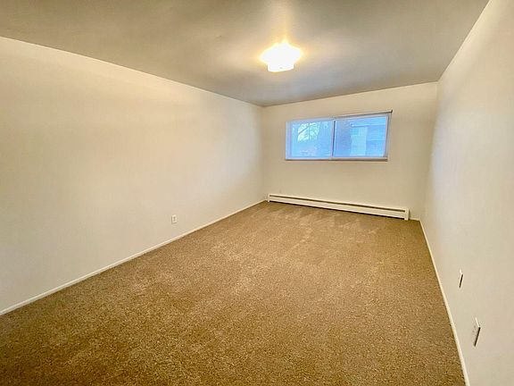 4th image of 1136 Michigan Ave #37
