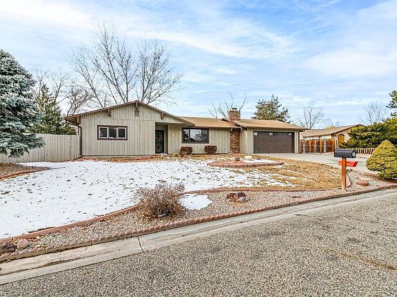 2nd image of 611 Starlight Dr