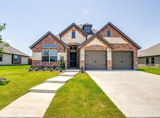 525 Firethorn Dr, Royse City, TX 75189