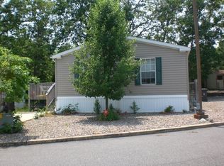 19 Oak Tree Ln, Manahawkin, NJ 08050