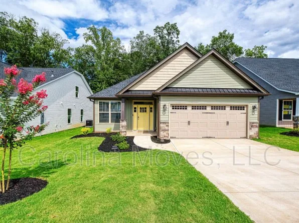 108 Landry Ln, Greenville, SC 29617