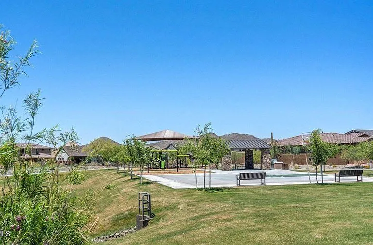 12402 W Cassia Trl — Photo 39