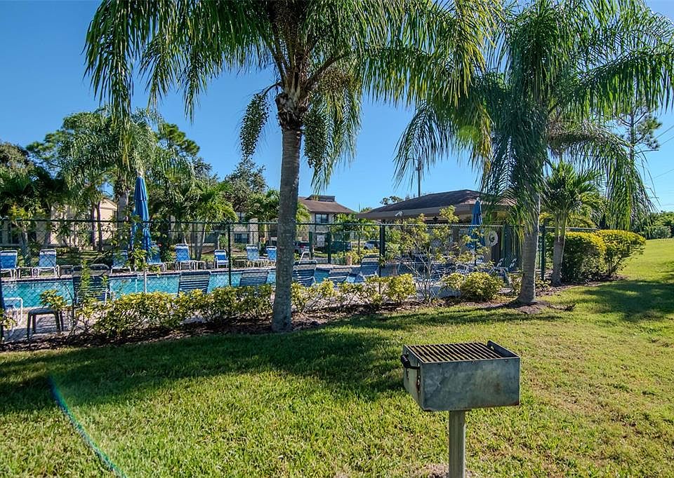 1st image of 105 WOODLAKE LANE #105