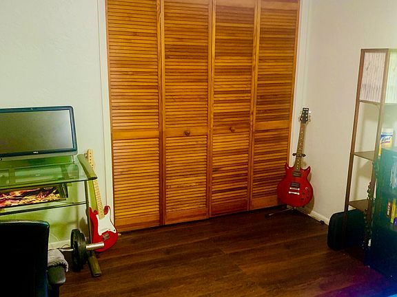 5th image of 1304 Sabal Palm Dr