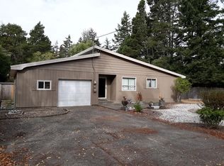 67604 Spinreel Rd, North Bend, OR 97459
