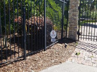 1485 Glendale Rd E, Jacksonville, FL 32216