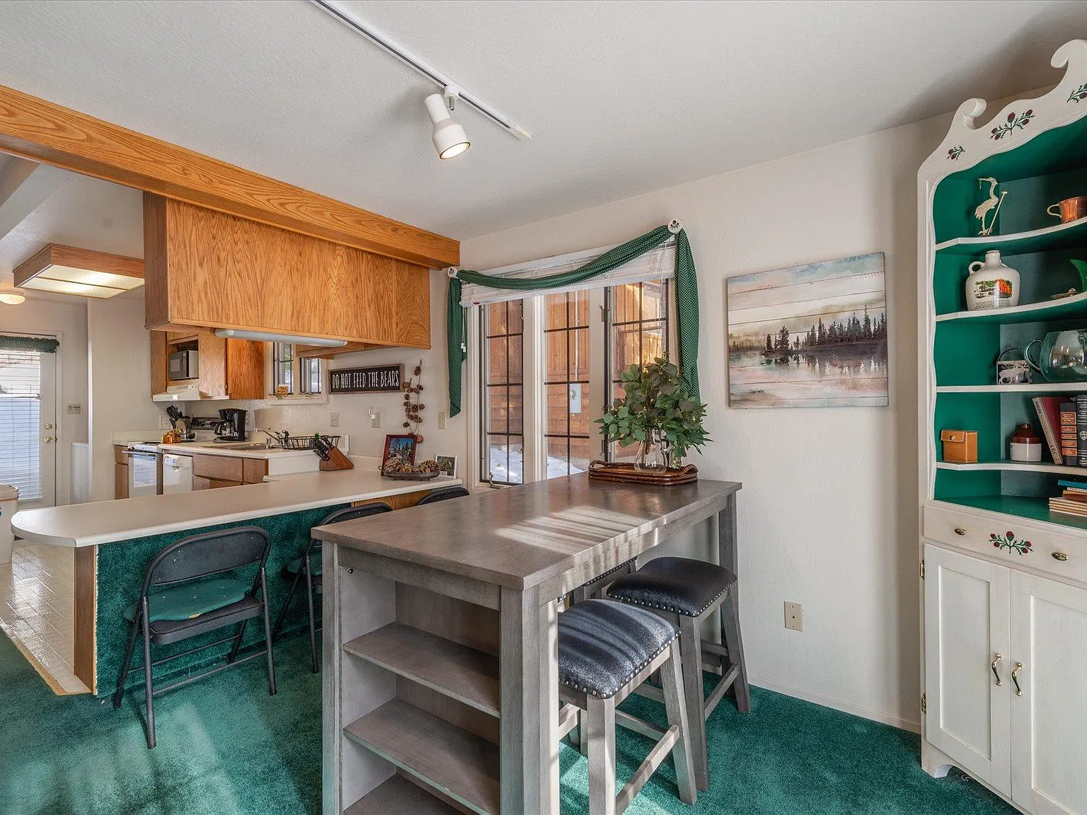 1 bed, 1008 sqft, $2,500 — Photo 3