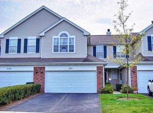 575 Springwood Ct, Dundee, IL 60118