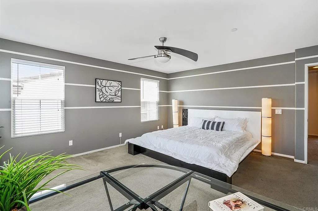 3 bed, 2.5 bath, 1743 sqft, $4,300 — Photo 2