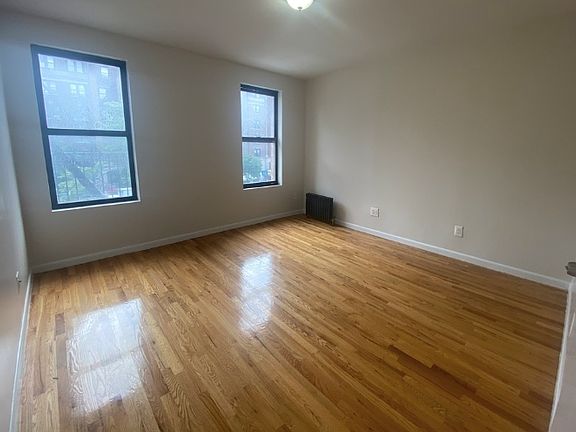5th image of 3449 Broadway #37A