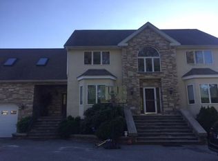 96 Middlesex Ave, Worcester, MA 01604