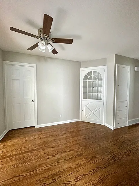 2 bed, 920 sqft, $940 — Photo 3