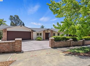190 Somerset Rd, Piedmont, CA 94611