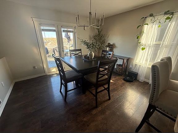3rd image of 8251 Belleterre Dr
