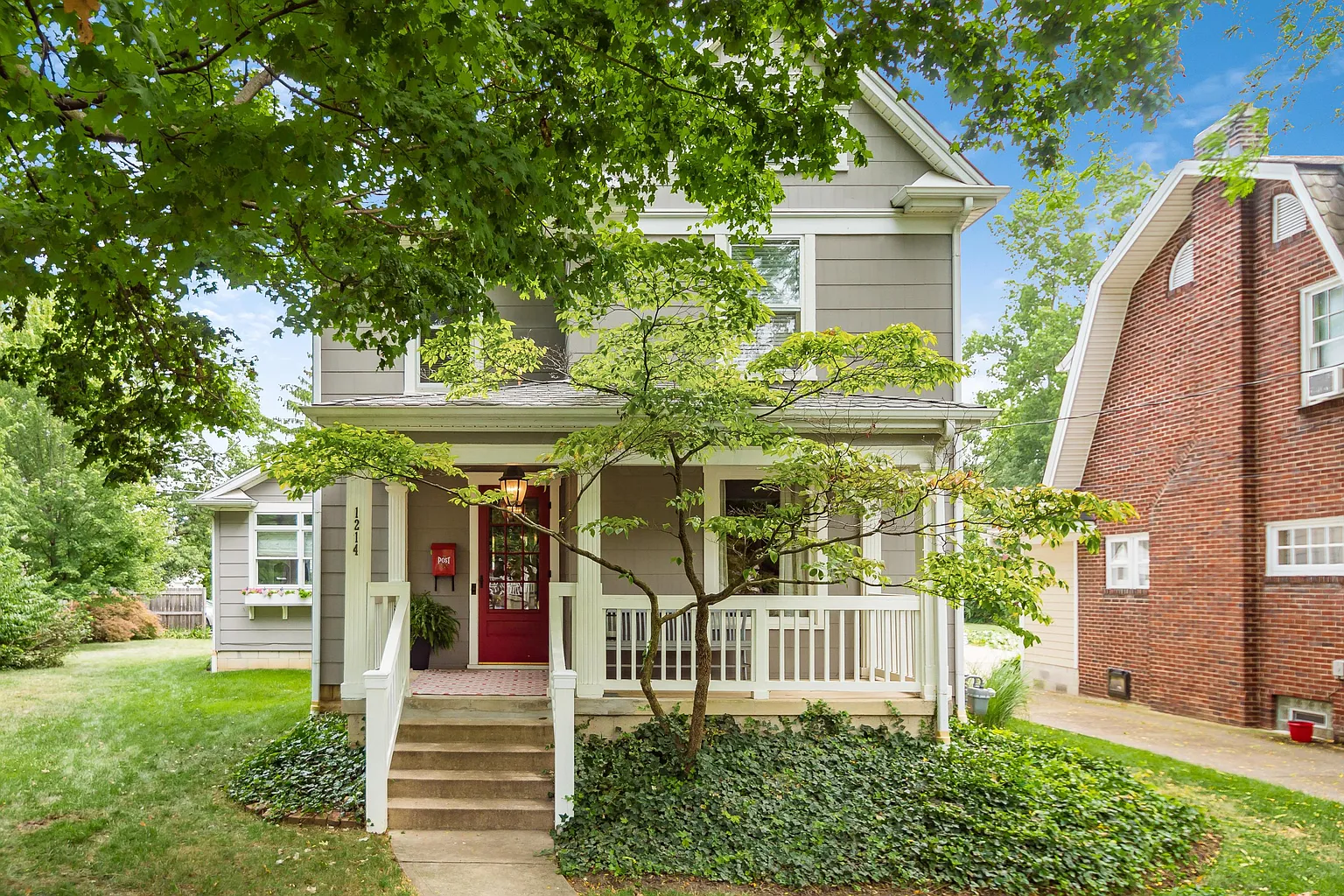 1214 Westwood Ave photo 1