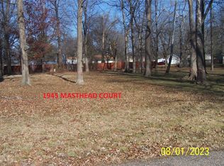 1945 Masthead Ct, Worden, IL 62097