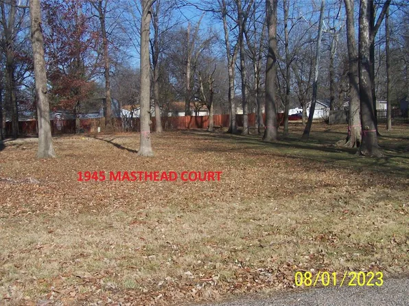 1945 Masthead Ct, Worden, IL 62097