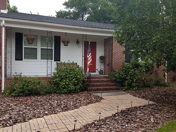 2nd image of 1677 Geraldine Dr