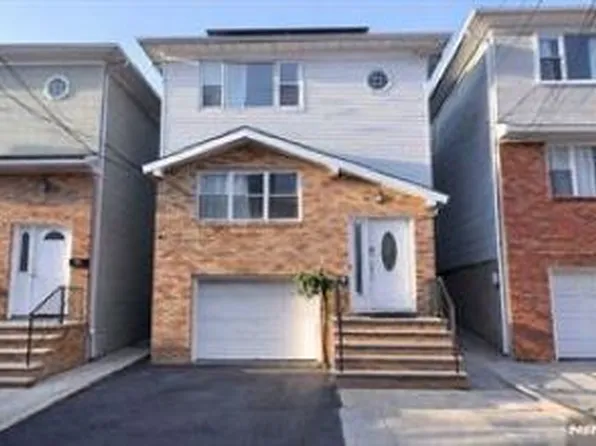 236 Bergen St Floor 2, Harrison, NJ 07029