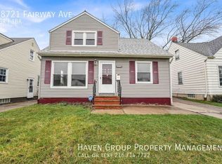 18721 Fairway Ave, Maple Heights, OH 44137