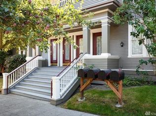 221 Howe St, Seattle, WA 98109