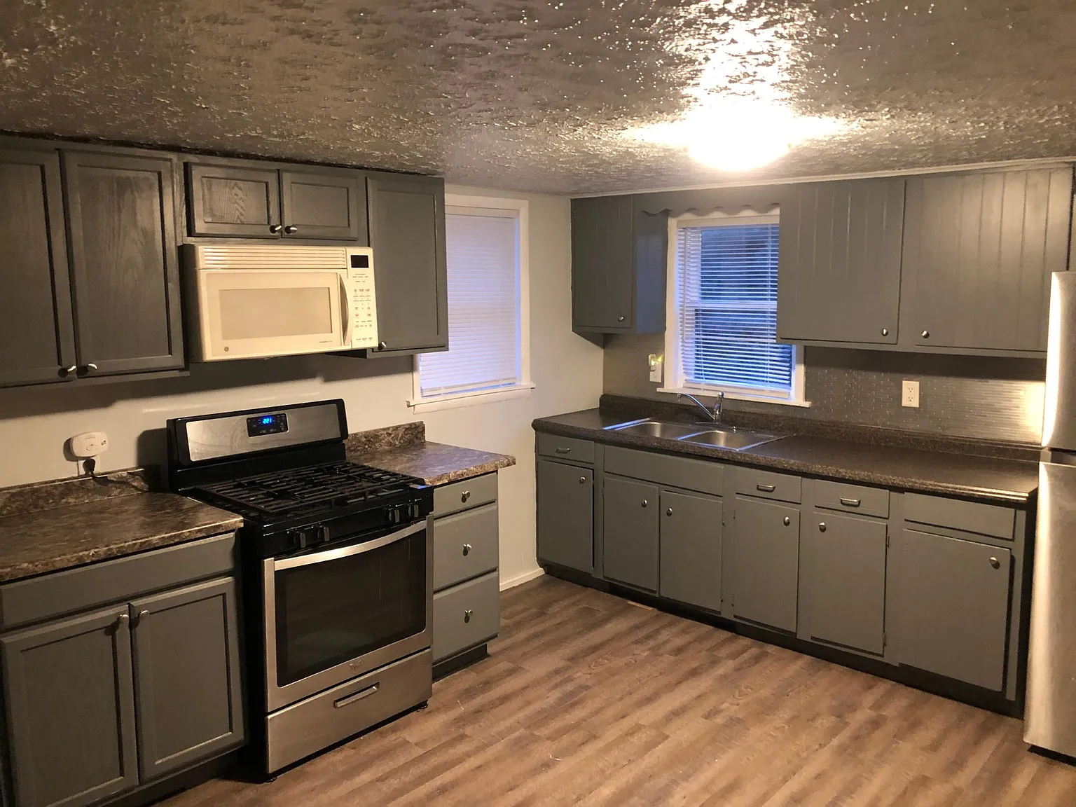 300 Webster St photo 1