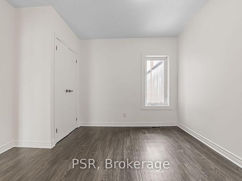 Toronto Townhouse for rent - 2 Bedrooms — photo 6