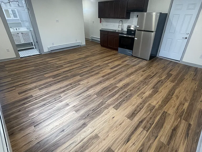 9 Cartwright Ave #1 — Photo 1
