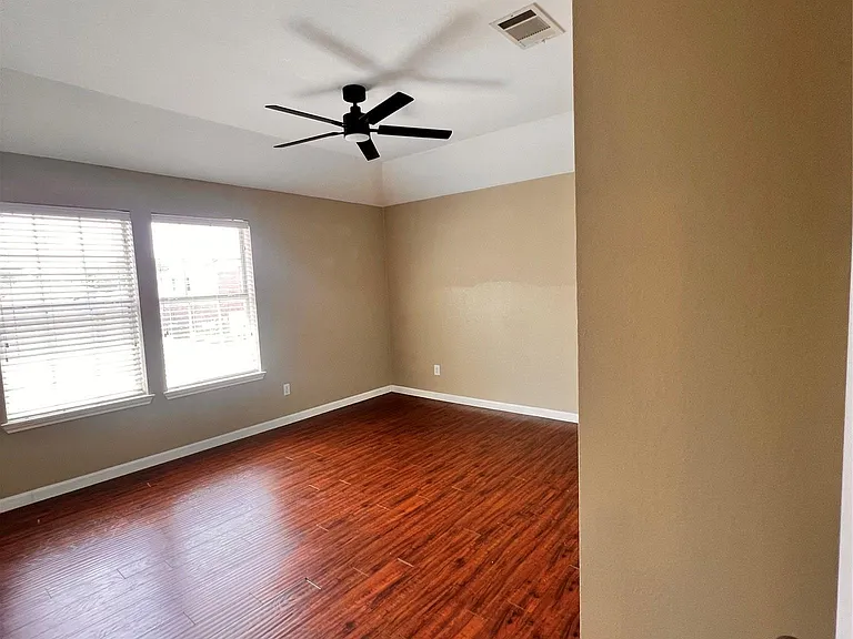1511 Tonia Loop — Photo 20