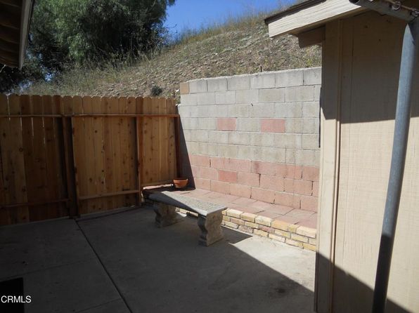 841 Valley Rd, Moorpark, CA 93021