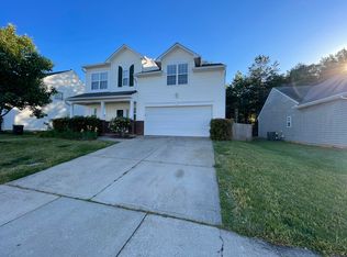 203 Stillwater Ct, Simpsonville, SC 29681