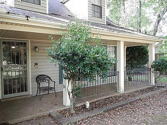 3rd image of 8419 Chimneyrock Blvd