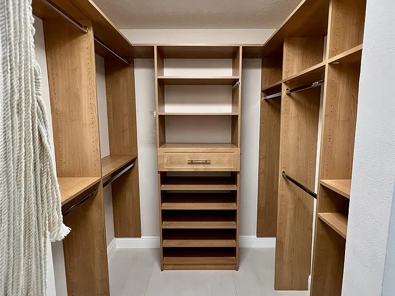 720 Birdie Ct — Photo 14