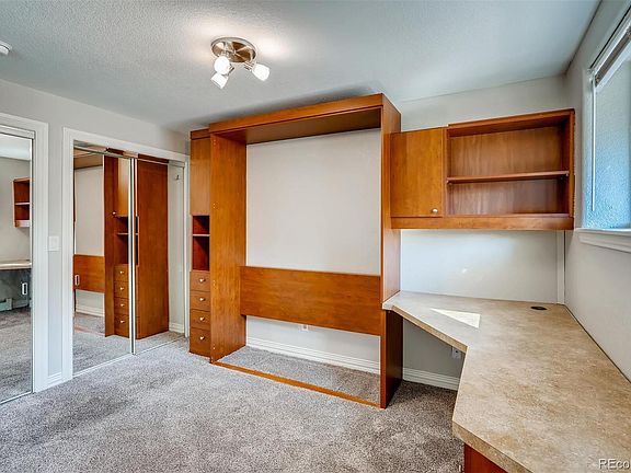 4th image of 1833 N Williams St APT 208