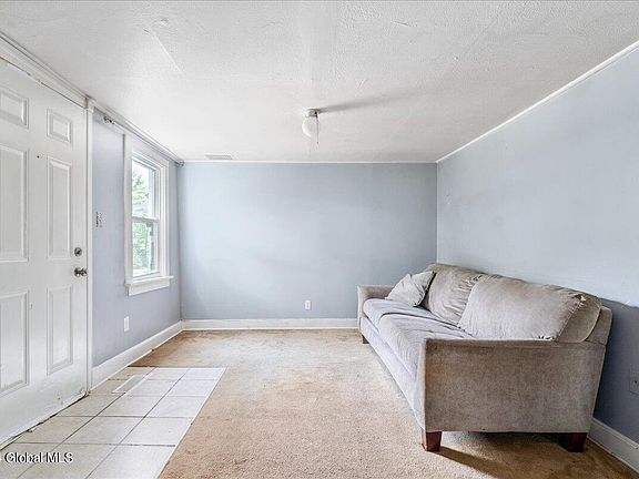 3rd image of 4207 Albany Street
