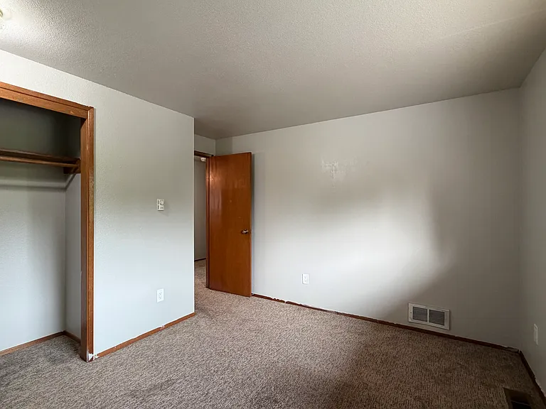 3212 109th St SE — Photo 17