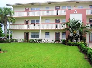 28 Preston E #A, Boca Raton, FL 33434