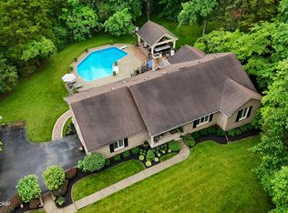 17405 Creek Run Dr, Louisville, KY 40245