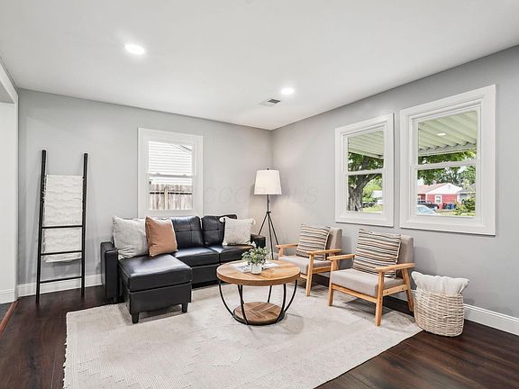 3rd image of 4425 Saint Ann Ln