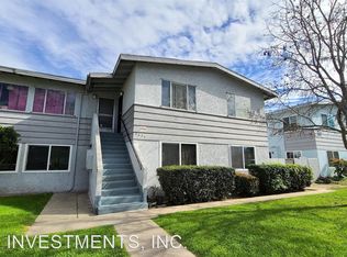 2625 S Baker St #D, Santa Ana, CA 92707