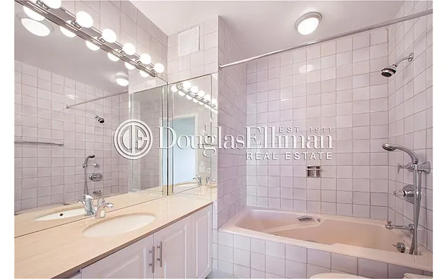 Rented by Douglas Elliman | media 51