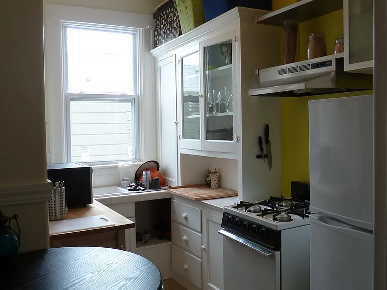 805 Valencia St — Photo 14