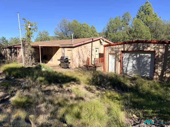 37 Juniper Ln, Mayhill, NM 88339