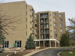 1750 N Marywood Ave APT 511, Aurora, IL 60505