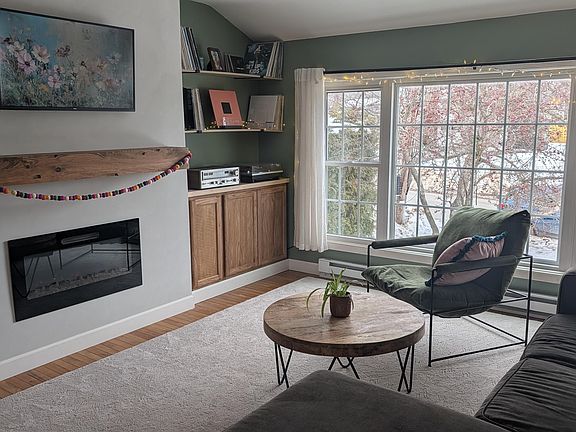 2nd image of 81 Park Ave